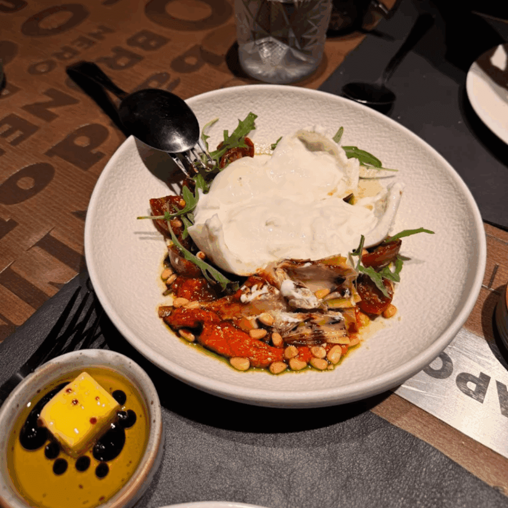 Cantyna - Saigon Ho Chi Minh City HCMC Vietnam