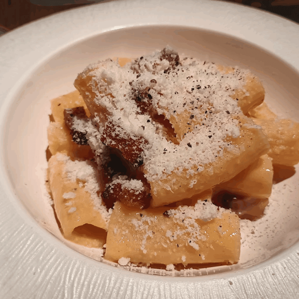 Cantyna - Saigon Ho Chi Minh City HCMC Vietnam